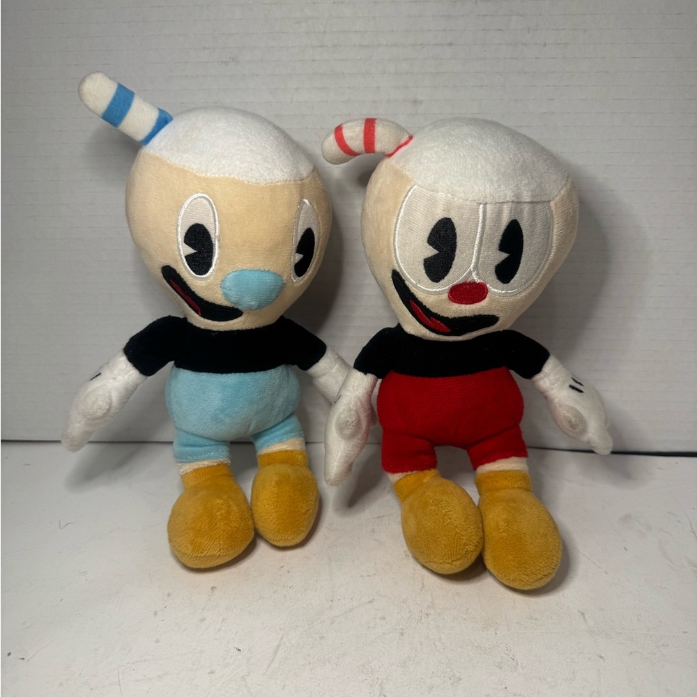 Cuphead Cartoon  Cuphead and Mugman Soft Stuffed Doll Plush Toy Set Of 2